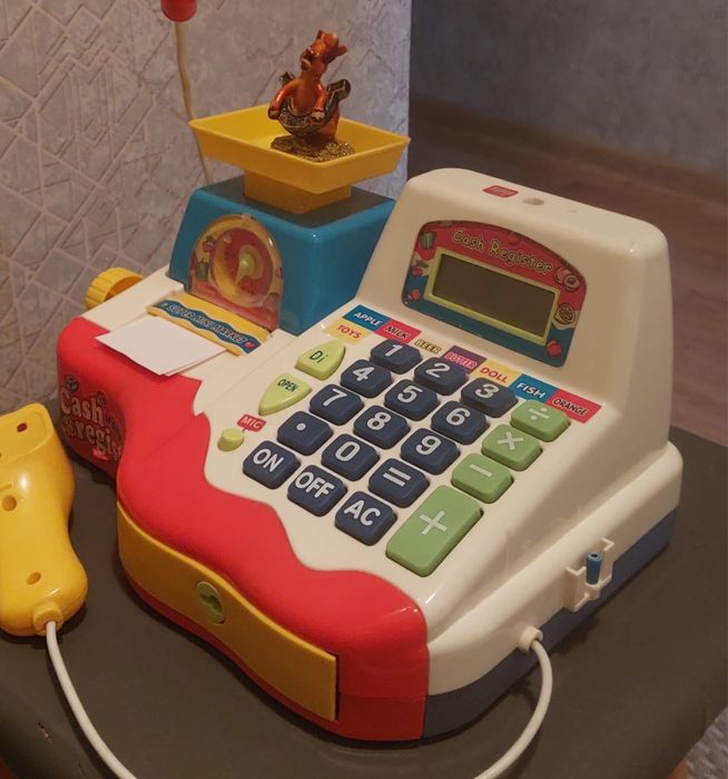 Касса игрушечная, с батарейками