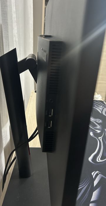 Monitor lenovo thinkvision