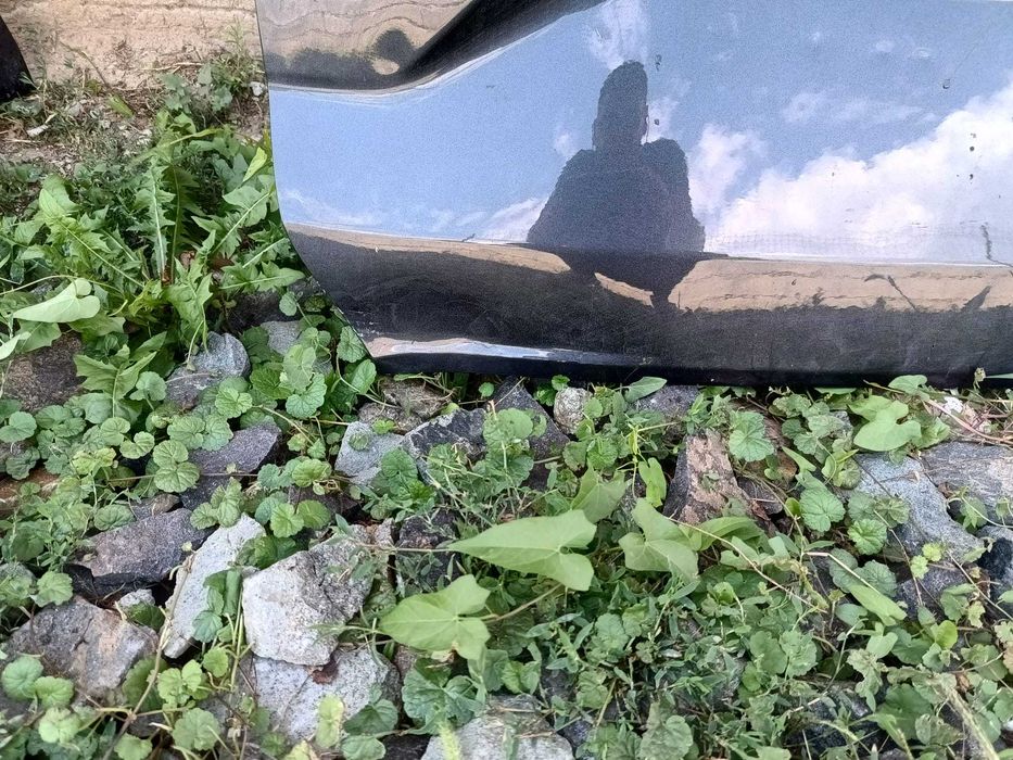 Haion și bară spate Dacia Duster