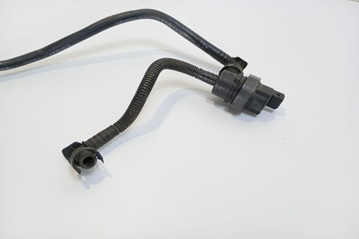 Supapa  presiune rezervor 7512581 BMW Seria 3 E90/E91/E92/E93 seria