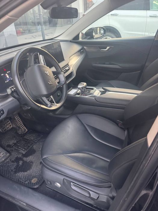 Hongqi EQM-5  (450 km)