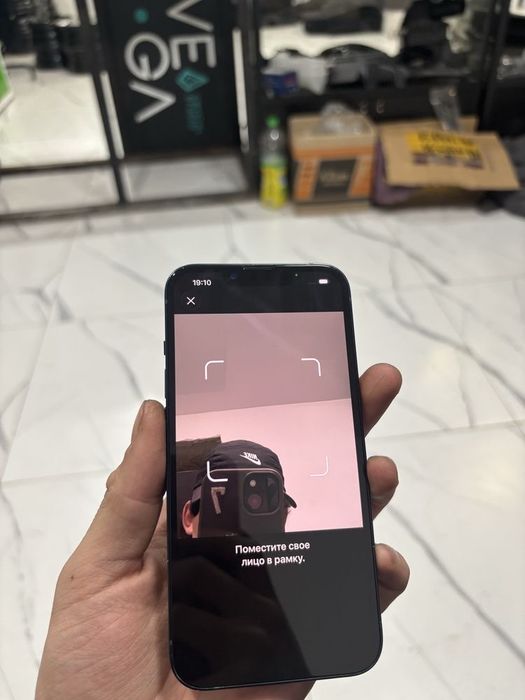 iPhone 13 128g продам