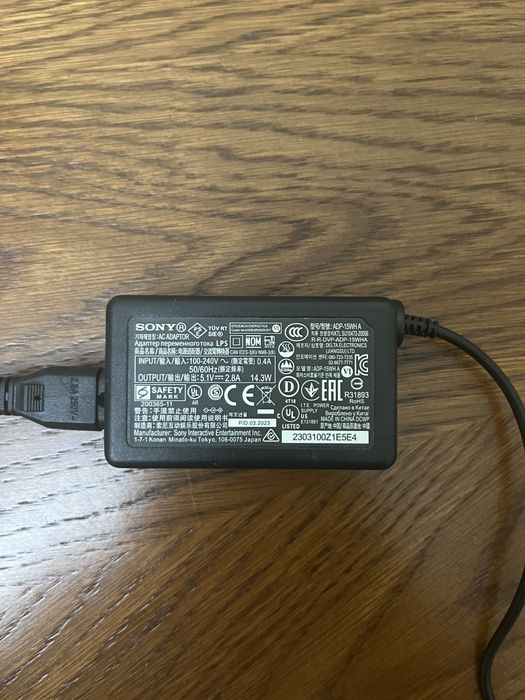 Зарядная станция PS5