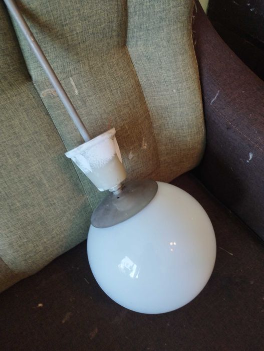 продавам абажур- глобус