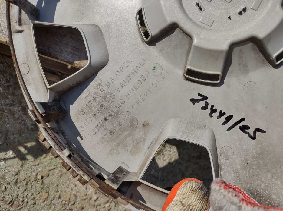 16 цола Тасове OPEL Zafira Опел Зафира