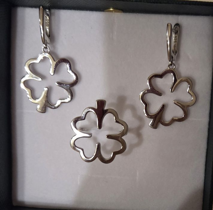 Серебряный набор 925 пробы