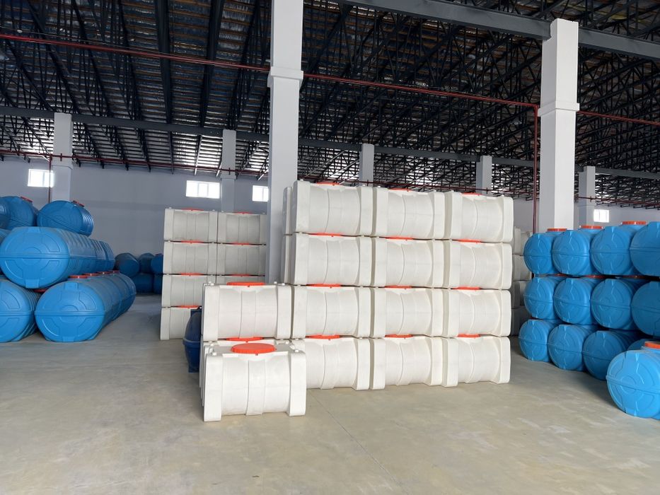 Yomkost bo'chkalar ichimlik suvi uchun 3 tonnalik