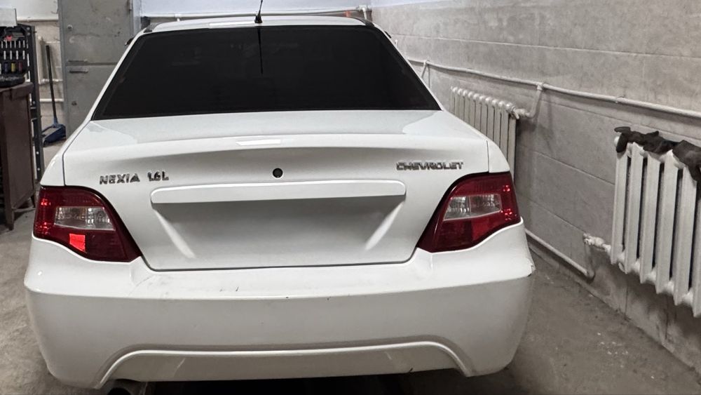 Продаётся Нексия-2 2015года