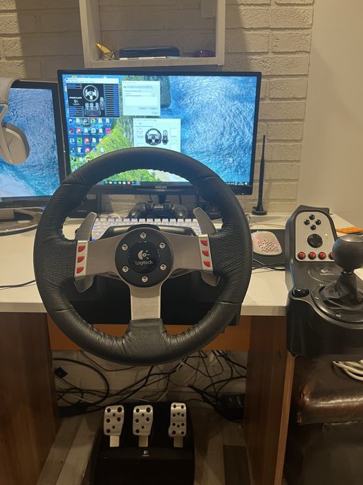 Волан с педали Logitech g27