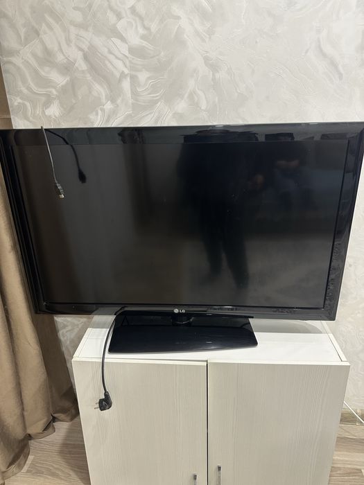 Продам телевизор в отличном состоянии.