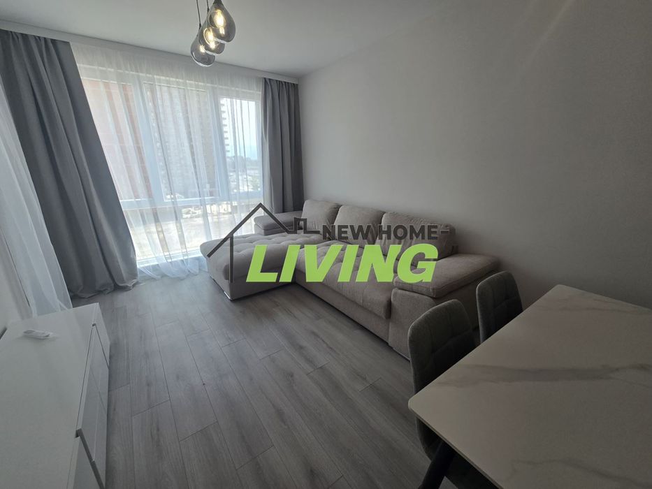 Продава се Двустаен апартамент в Пловдив, Гагарин - 75 кв.м за 1934 €/кв.м - Снимка #2