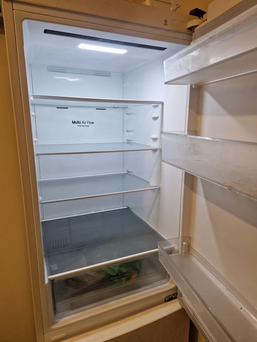 Продаётся холодильник