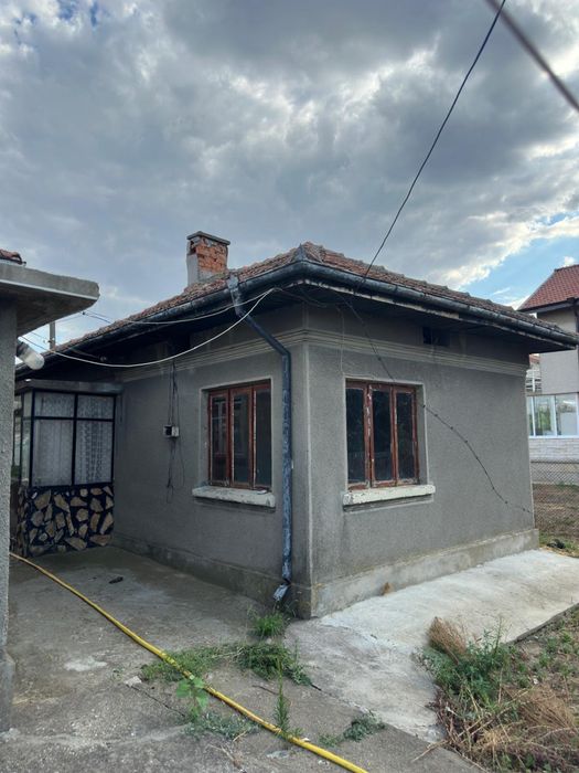 Продава се Къща в Тутракан - 200 кв.м за 450 €/кв.м - Снимка #1