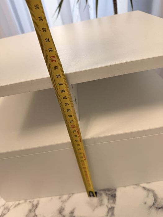 Noptiere  suspendate