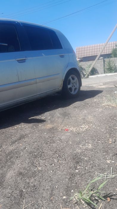 Продам машину хюндай