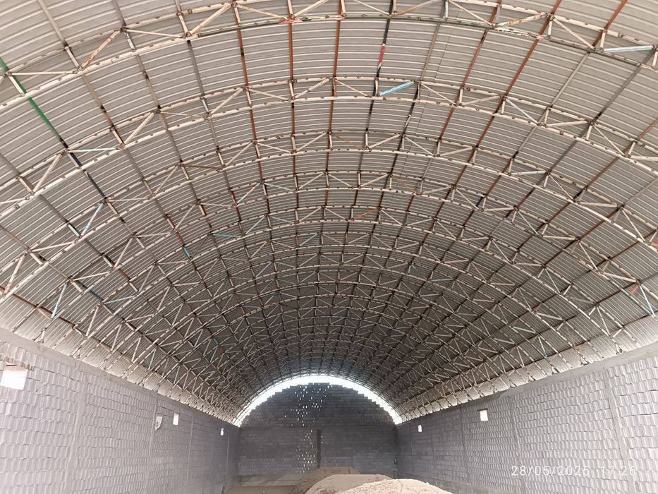 Tom Naves Molhona xizmati