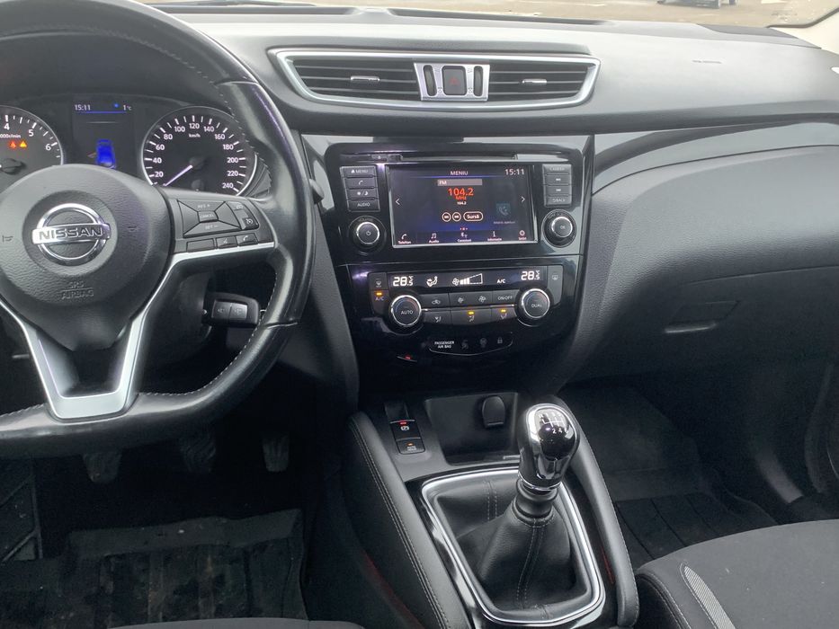 Nissan Qashqai j11