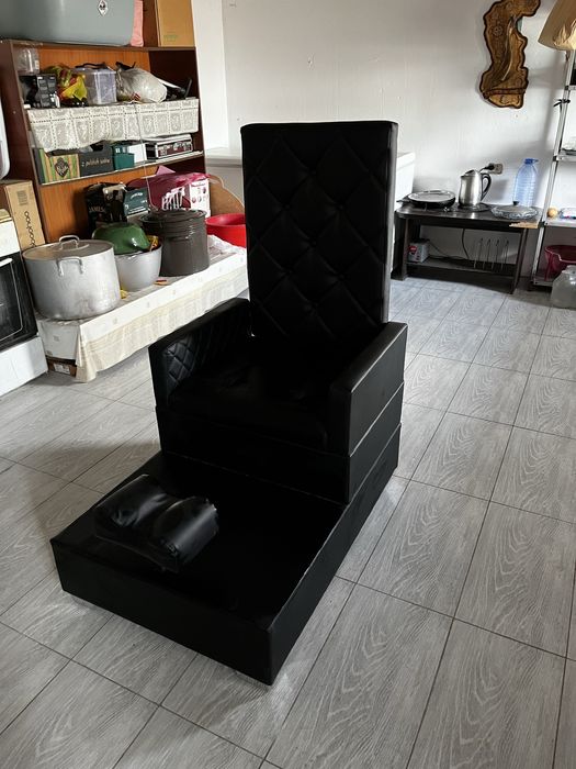 Педикюрное кресло