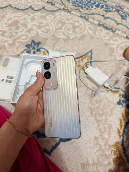 Телефон Vivi Y19s pro