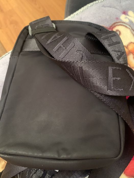 Б/у барсетка сумка Armani