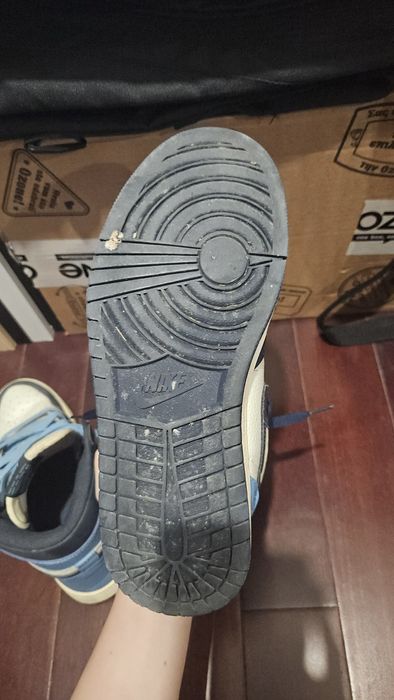 Jordan 1 obsidian