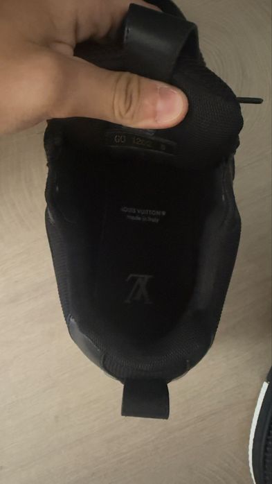 louis vuitton skate black