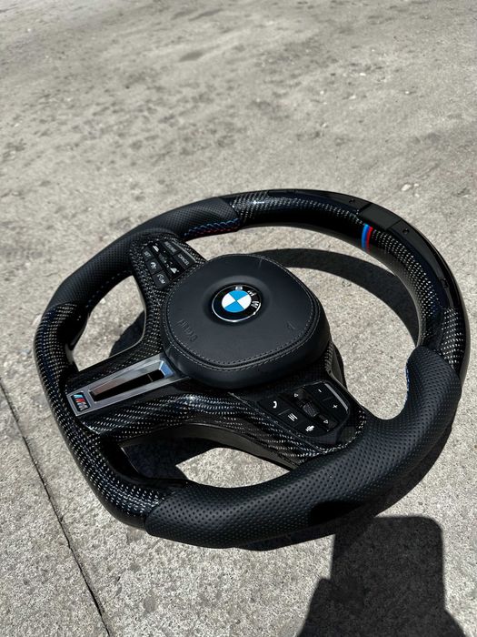 Volan BMW Carbon - LED - Seria G - Incalzire - Traffic Jam - Vibratii