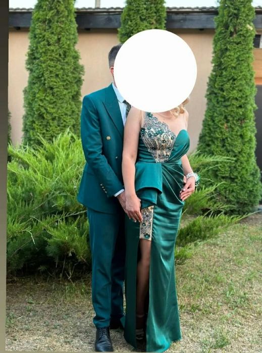 Rochie nasă superbă