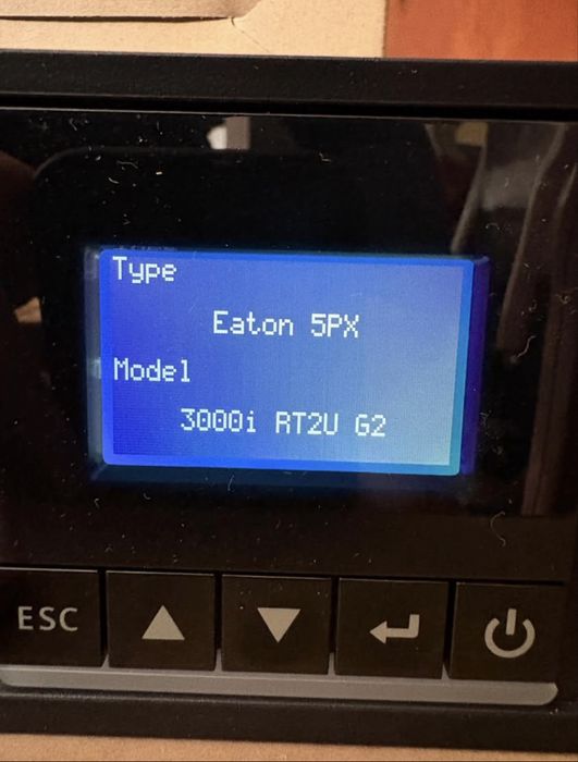 UPS Eaton - 5PX3000IRTNG2 - Netpack G2 - Sinusoida pura