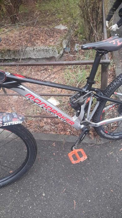 Vând bicicletă MODRAKER