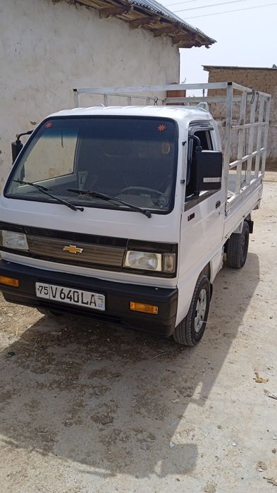 Labo sotiladi yili 2001