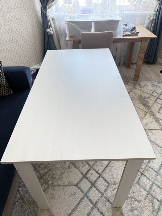 Продам кухонный стол