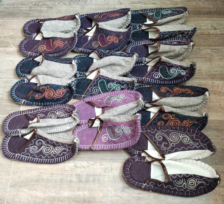 Войлочные мужские тапочки