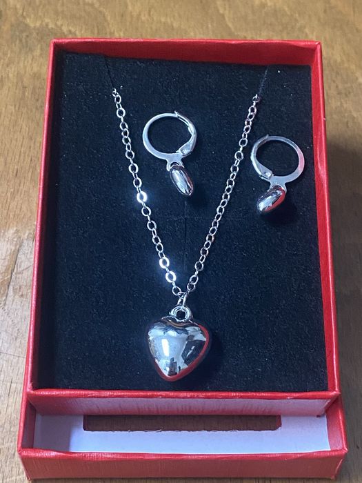 Cercei si lantisor cu inima