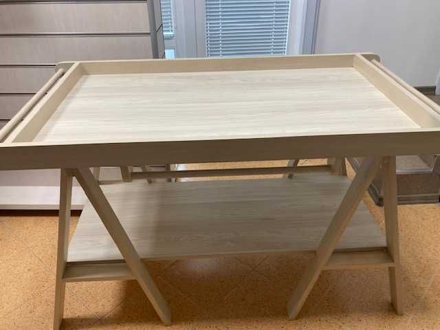 Експозиционна маса за магазин с долен рафт 150×80 см