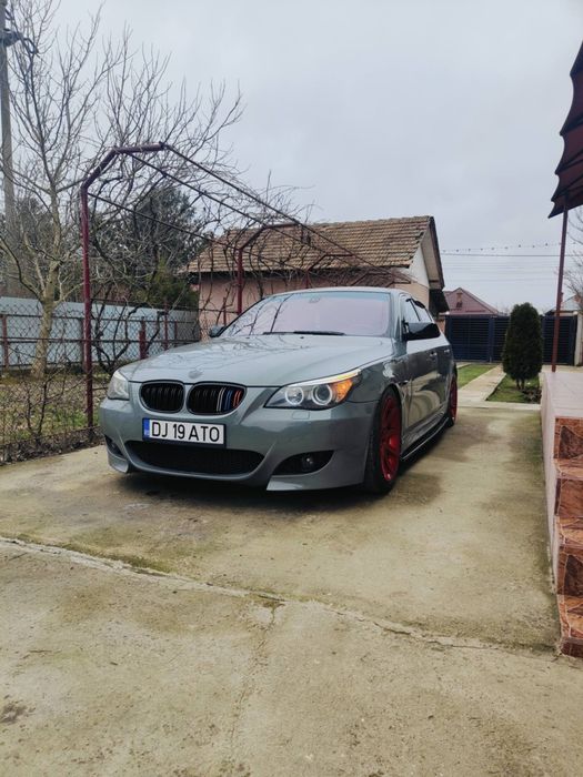 Vând BMW E60 3.0d
