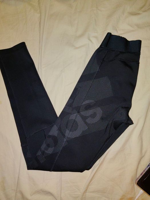 Клин Adidas Techfit