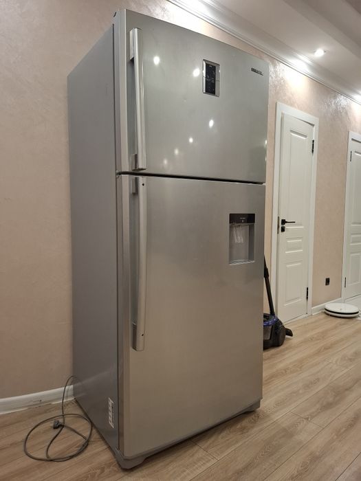 Samsung холодильник отличное состояние