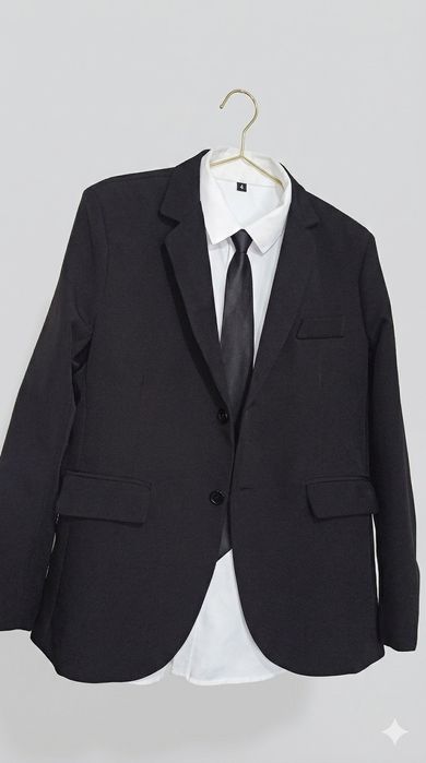 Новый классический мужской костюм на рост до 175 см. Размер 46-48.