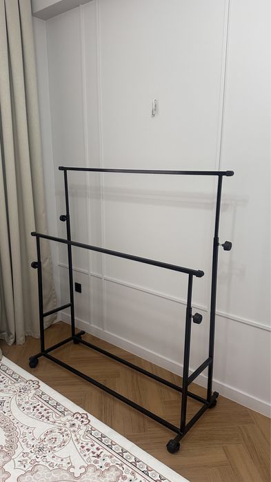 Вешелка для одежды/Киім ілгіш