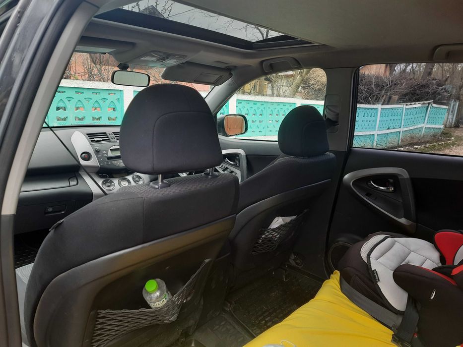 vand toyota rav4 2,2