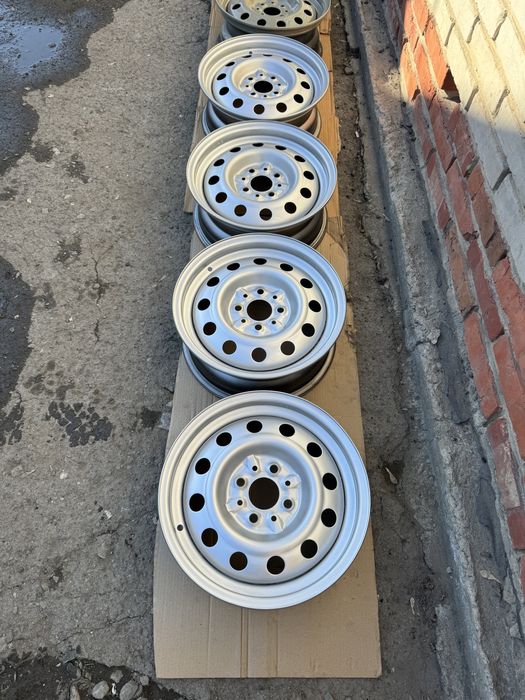 Диски на ваз (оригианал Россия) R14 сняты с гранты