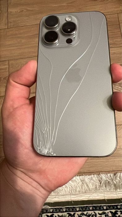 продам iphone 16 pro e-sim 128gb