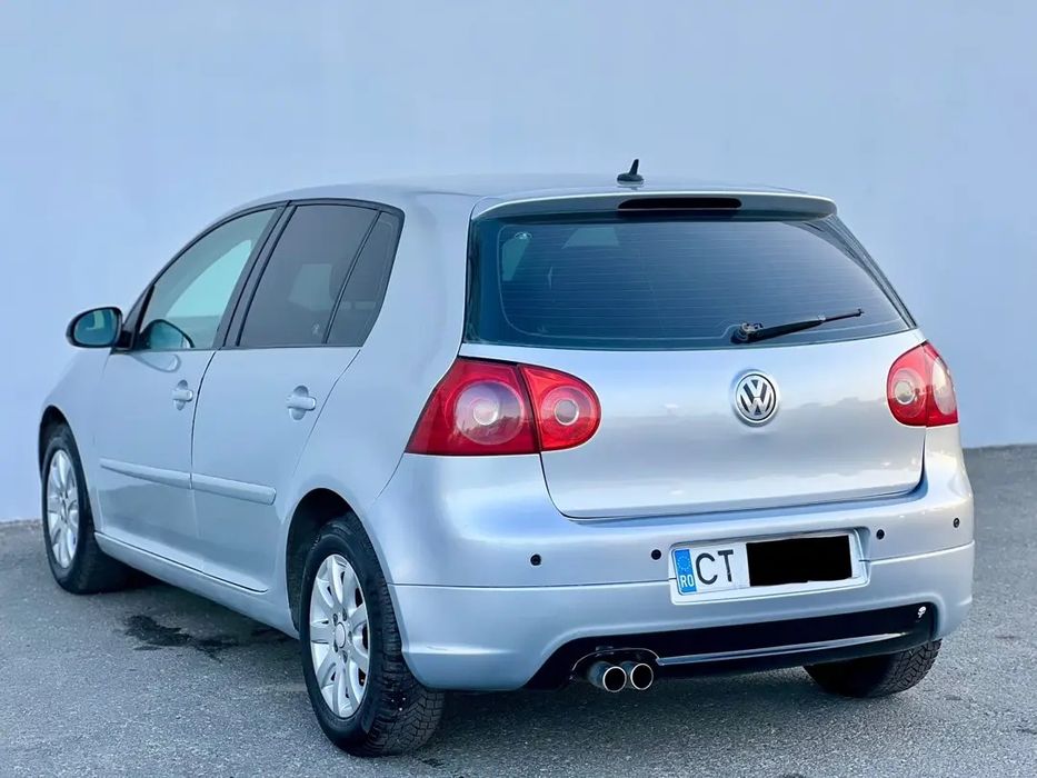 Vând Volkswagen Golf 5, an fabricație 2006, motor 1.9 TDI diesel