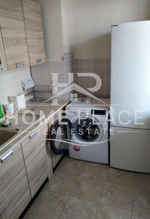 ЧЕТИРИСТАЕН апартамент под наем - Владиславово