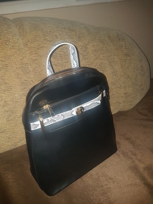 Дамска раницапродовам