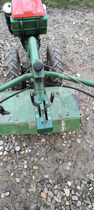 Motocultor bouyer benzină 10 cp și ferrari diesel