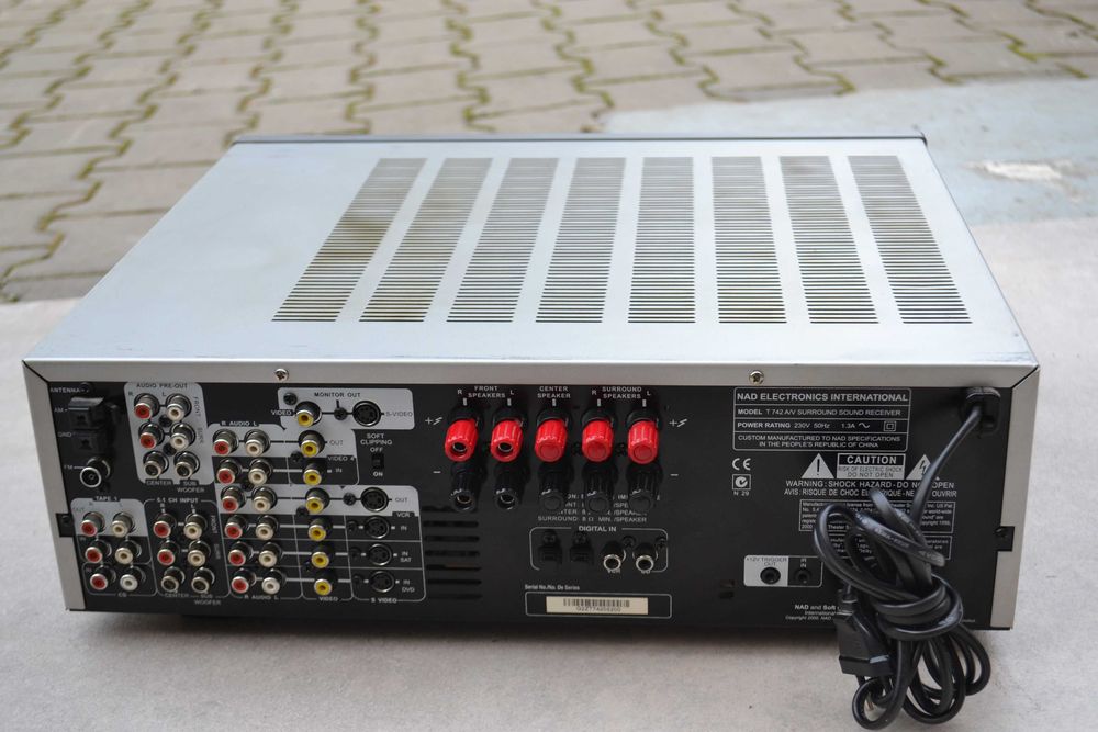 Amplificator Nad T 742