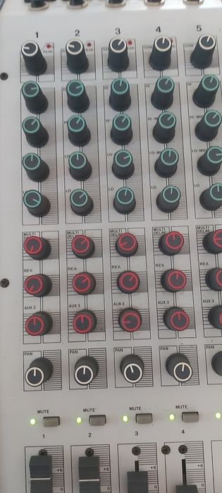 Vând mixer activ Dynacord  PS1202