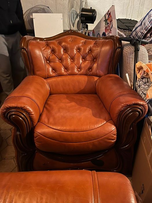 Диван продам срочно